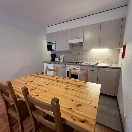 Parking Terrasse Pour 4 Personnes Au Vionnaz